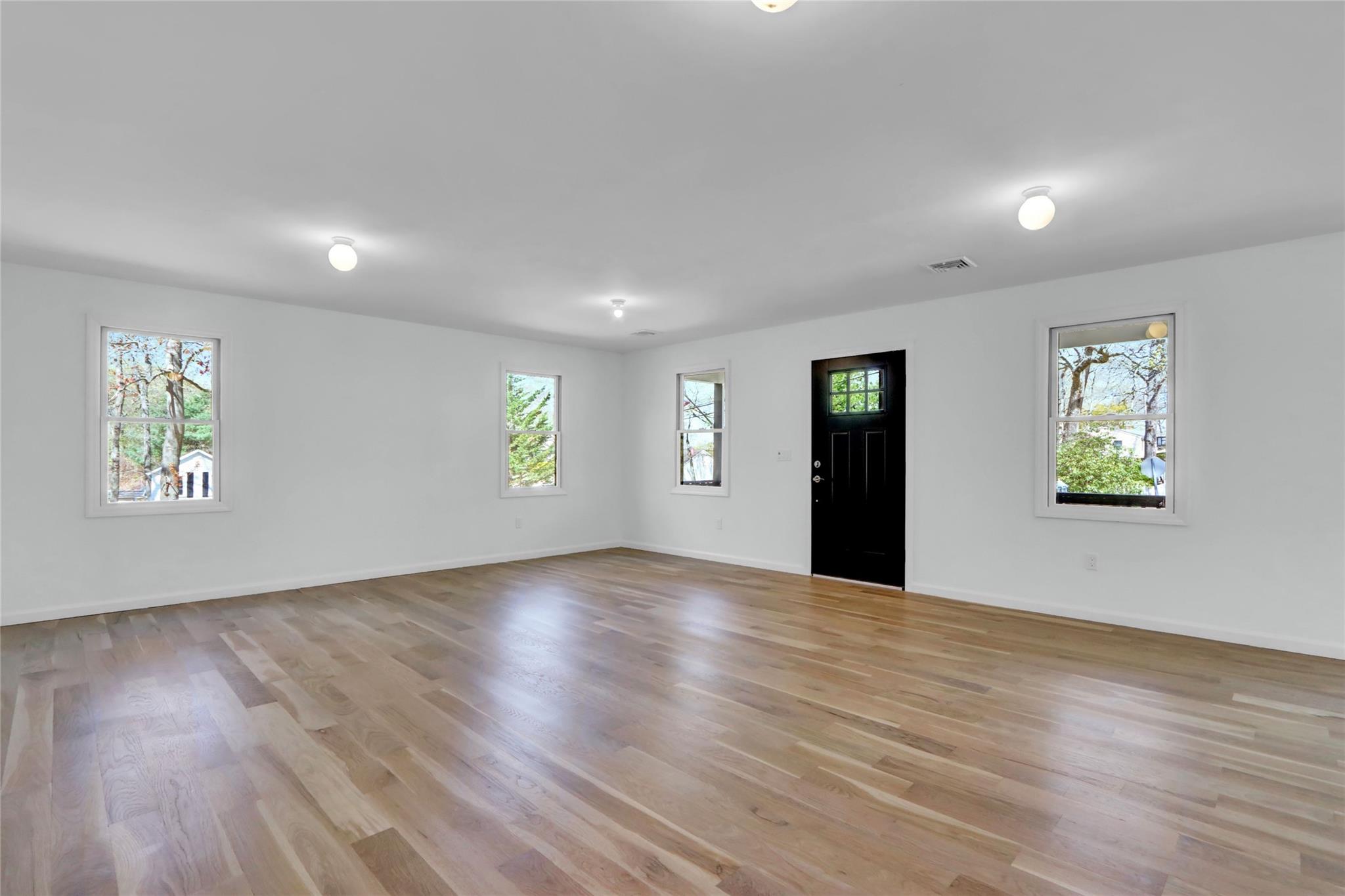 12 Syosset Road, Sound Beach, New York image 12