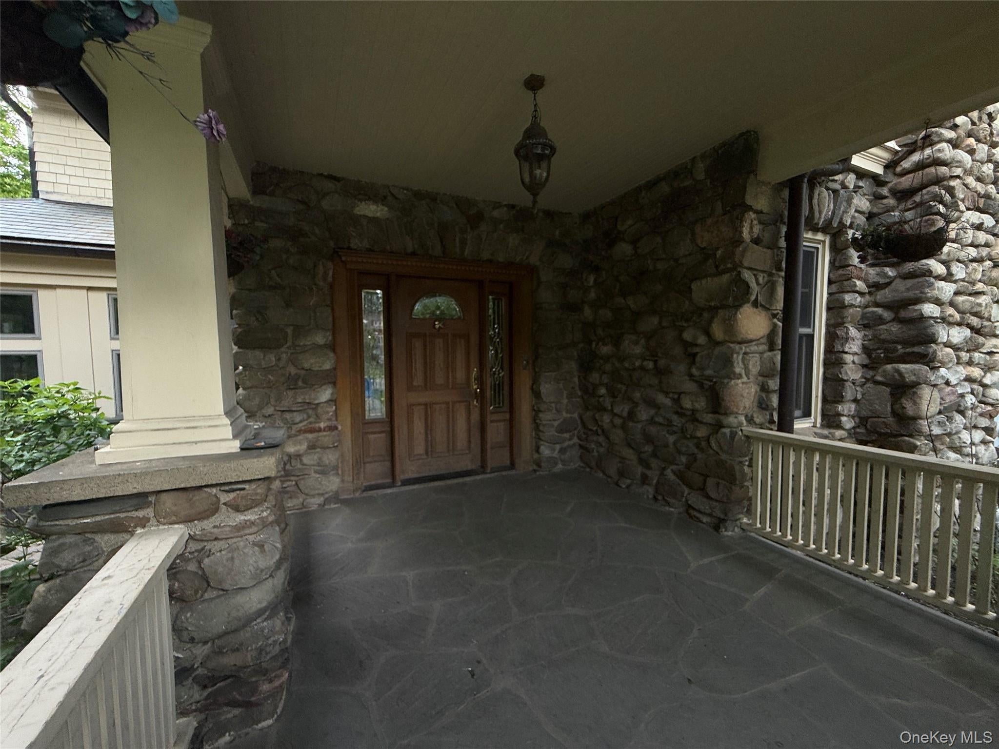 205 High Street
