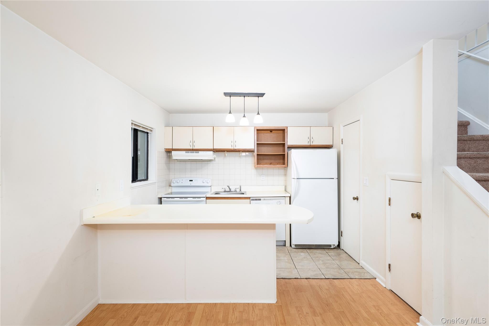 3 Hudson Heights Drive