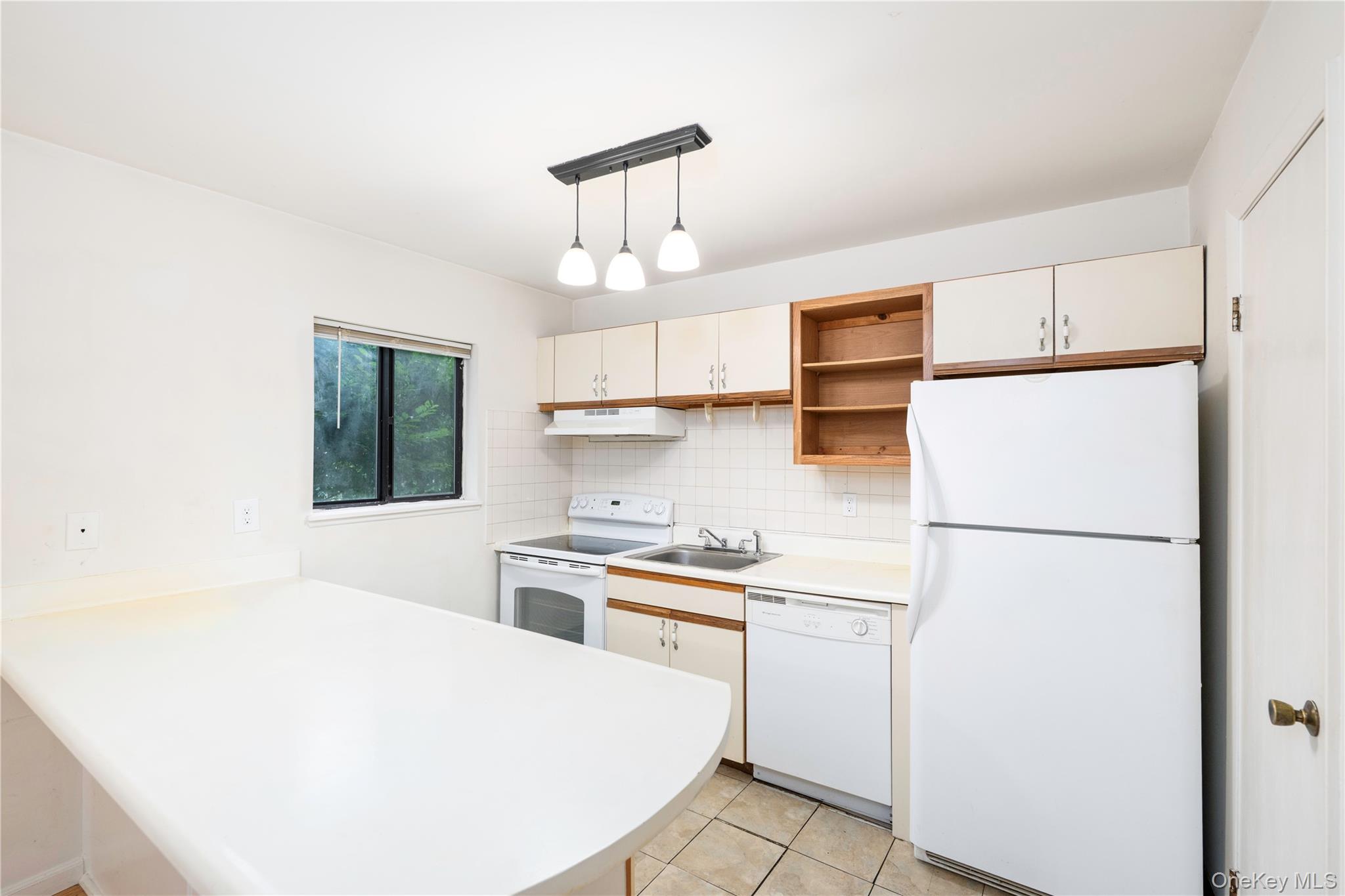 3 Hudson Heights Drive