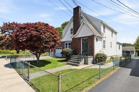 Homes For Sale - 68 Seneca Avenue<br/> White Plains, NY 10603