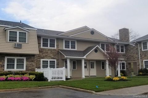Apartment For Rent - 141 Terrace Road #T03-141<br/> Bayport, NY 11705
