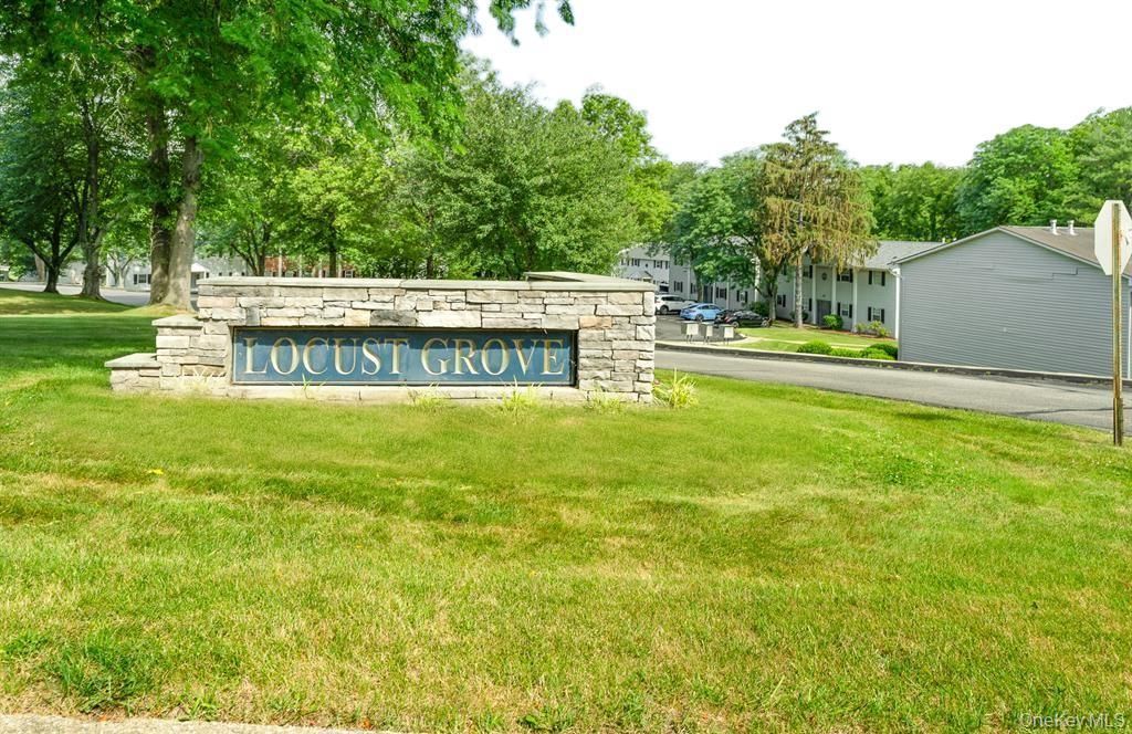 Photo of 6 Yew Court #A, Fishkill, NY 12524 (MLS # 938388)