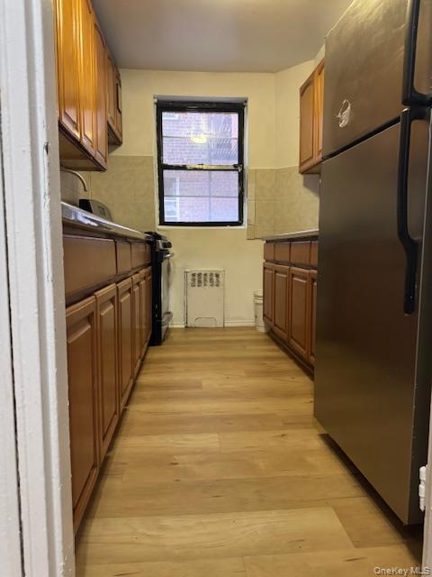 44-16 Macnish Street 1C