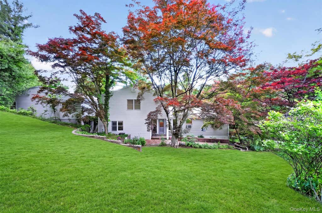 Photo of 88 Pines Bridge Road, Bedford Corners, NY 10549 (MLS # 1042037)