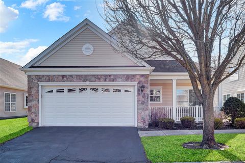 Homes For Sale - 3 Louden Loop<br/> Mount Sinai, NY 11766