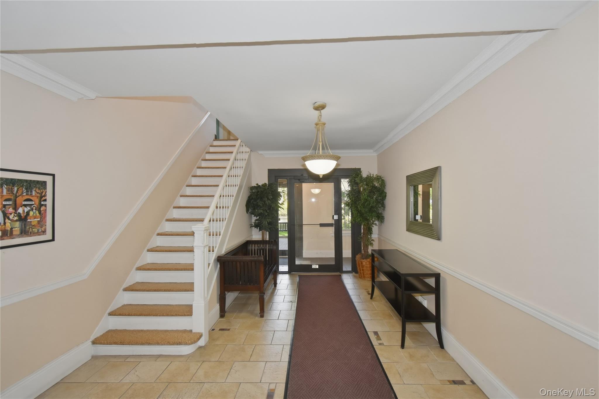 472 Gramatan Avenue I1