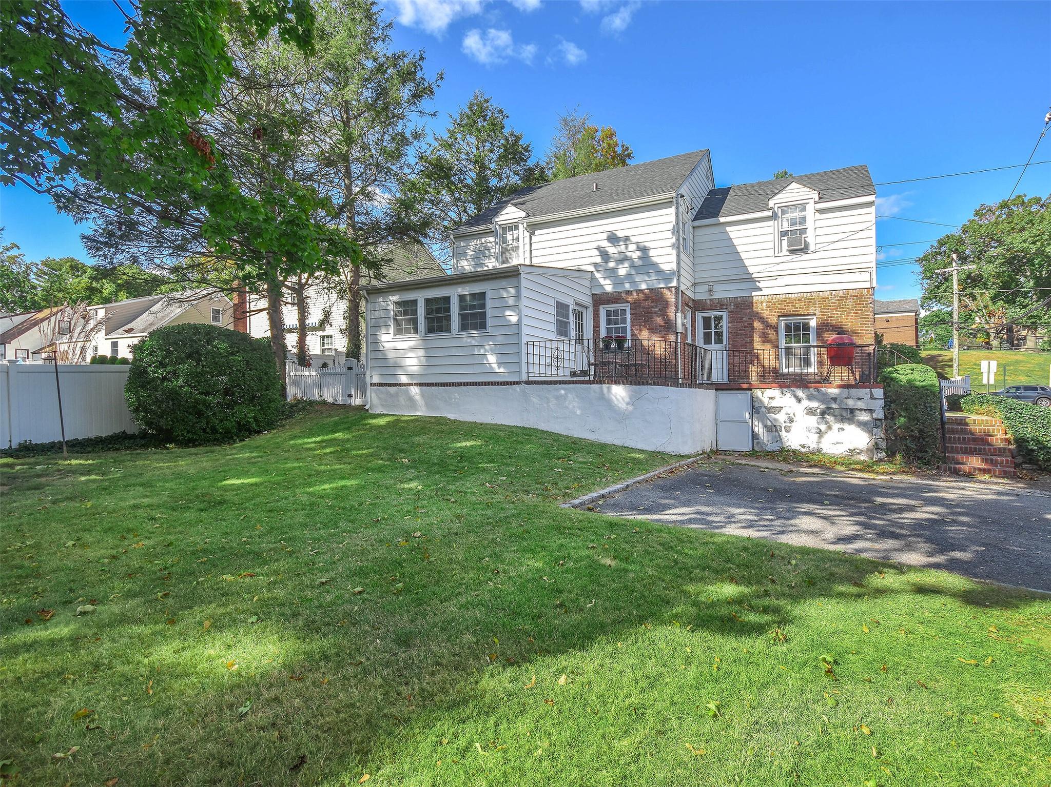 72 Dosoris Way, Glen Cove, New York image 34