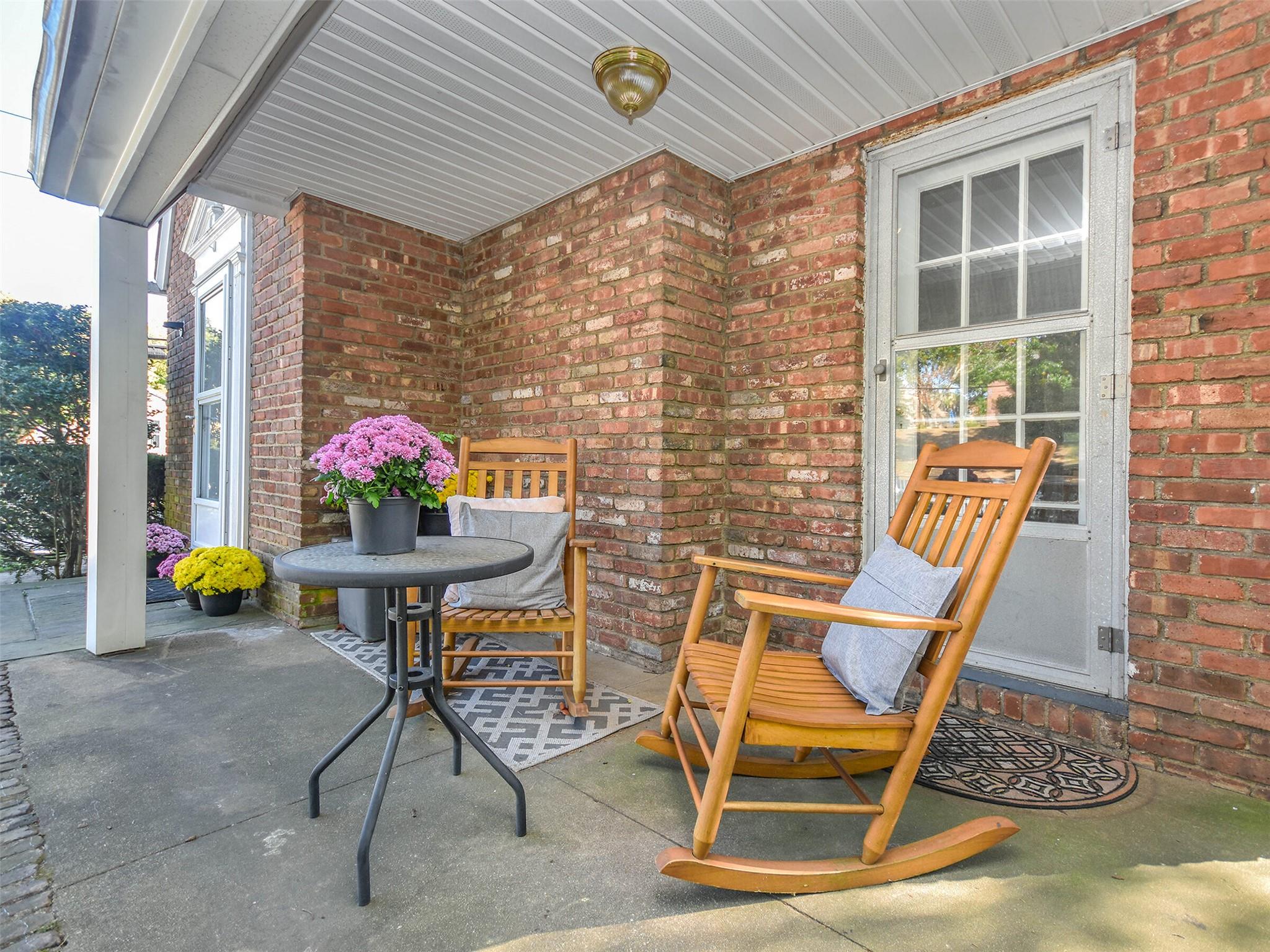 72 Dosoris Way, Glen Cove, New York image 4