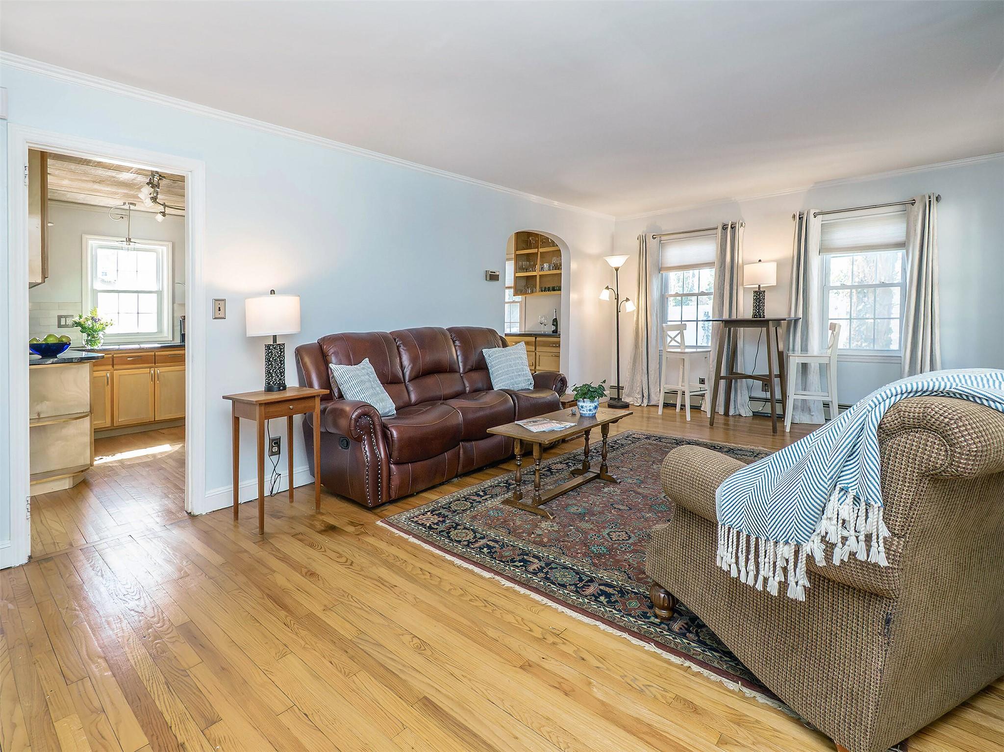 72 Dosoris Way, Glen Cove, New York image 6