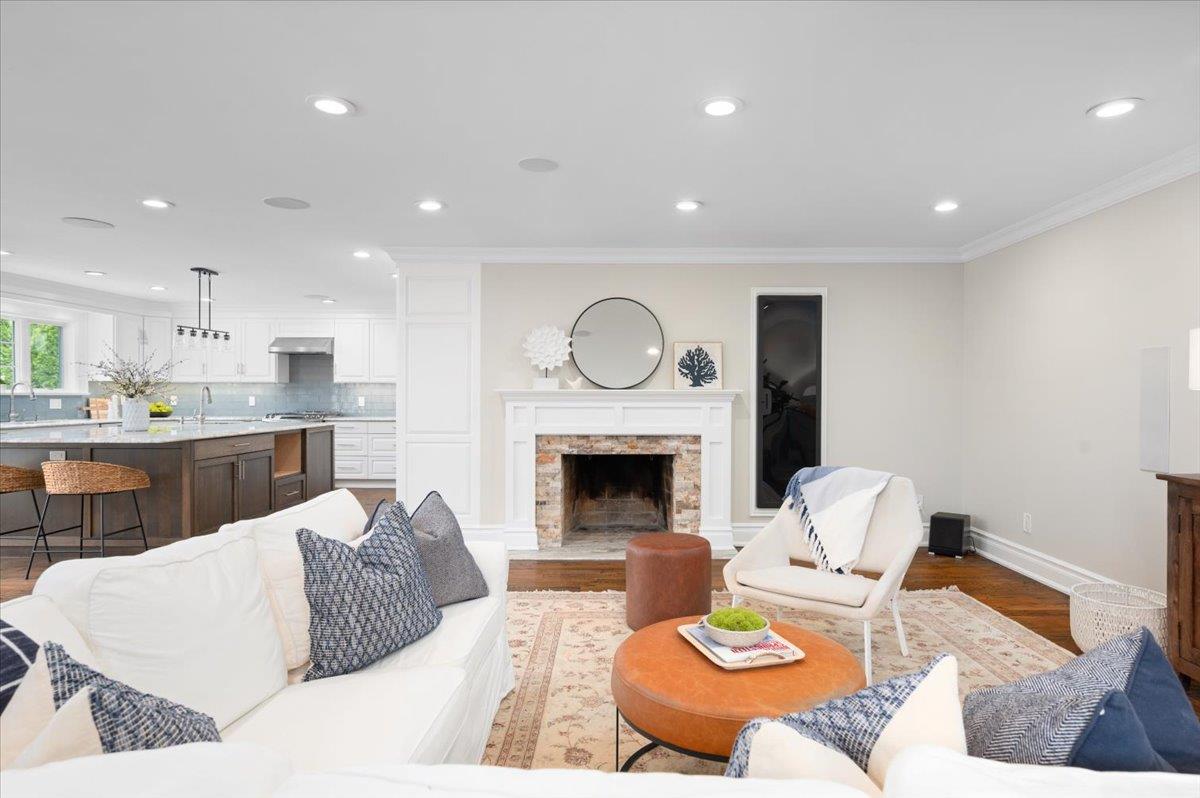 4 Clover Place, New Rochelle, New York image 7
