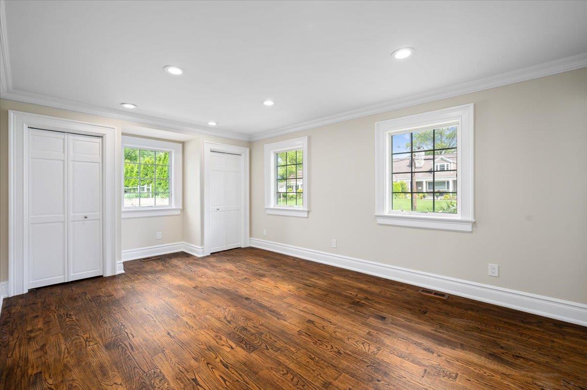 4 Clover Place, New Rochelle, New York image 16