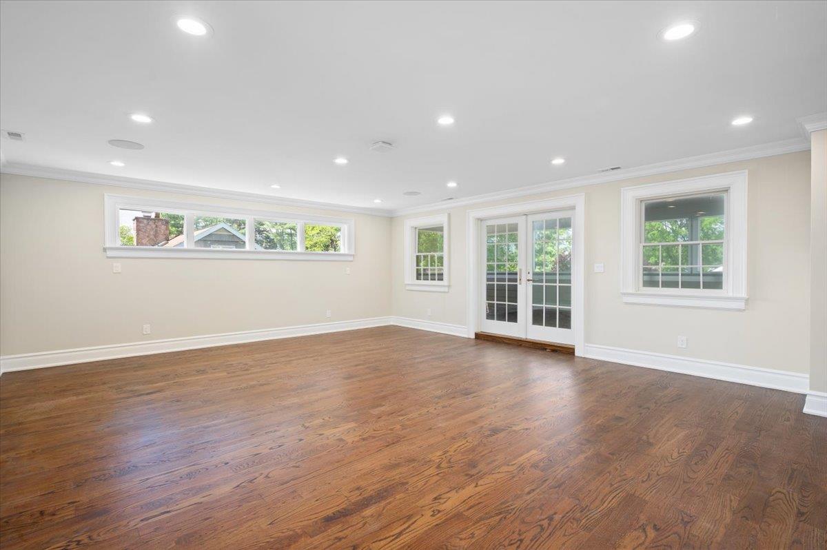 4 Clover Place, New Rochelle, New York image 20