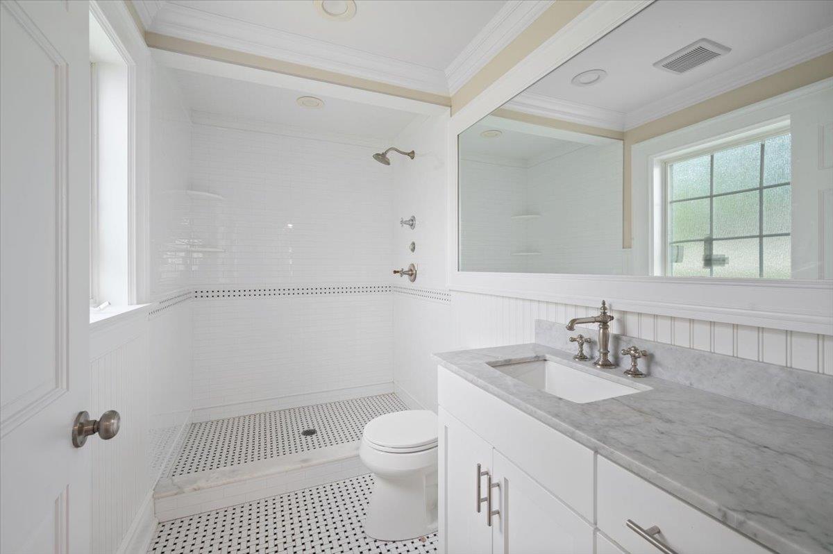 4 Clover Place, New Rochelle, New York image 17