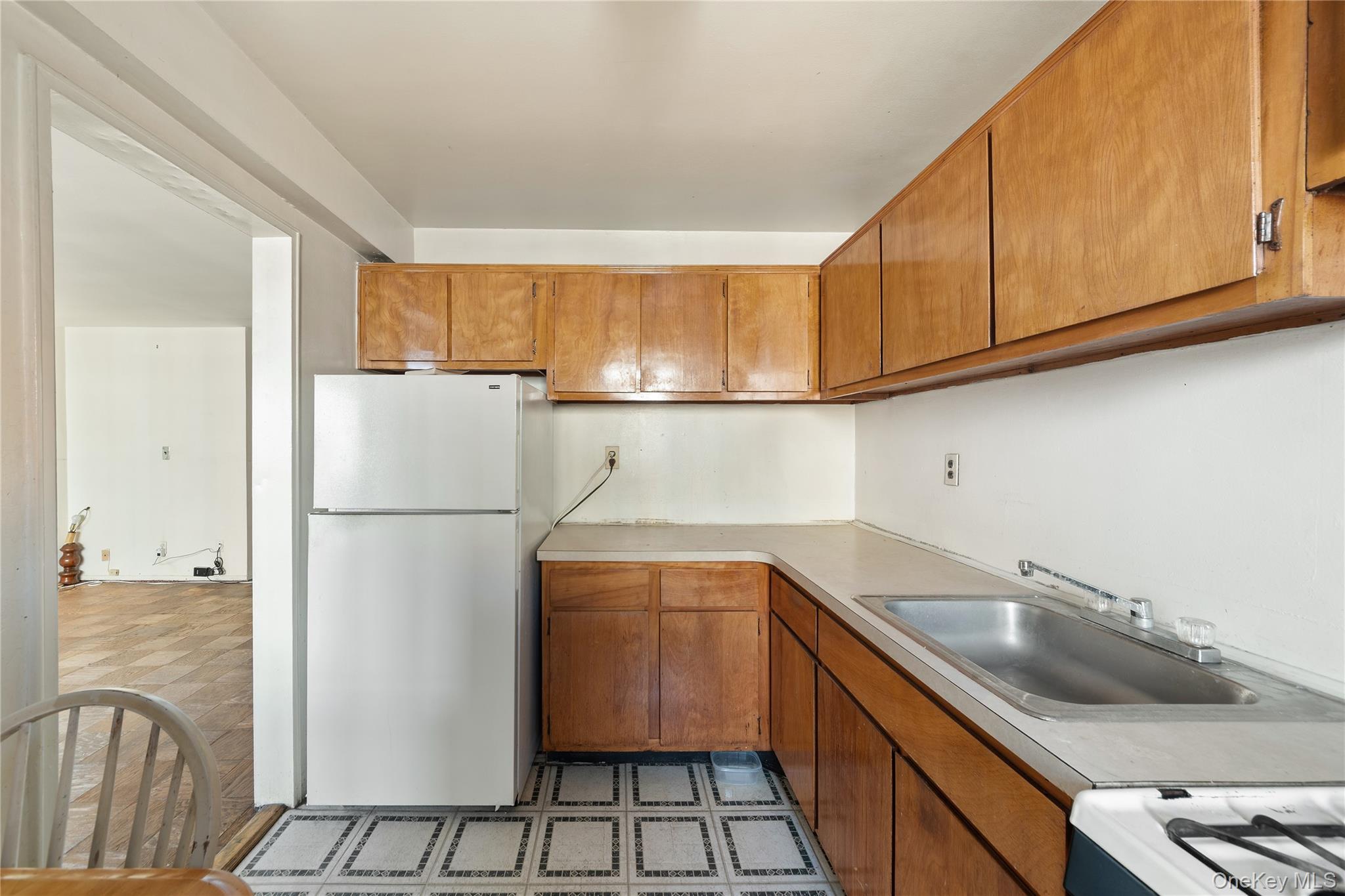 370 Westchester Avenue 2N