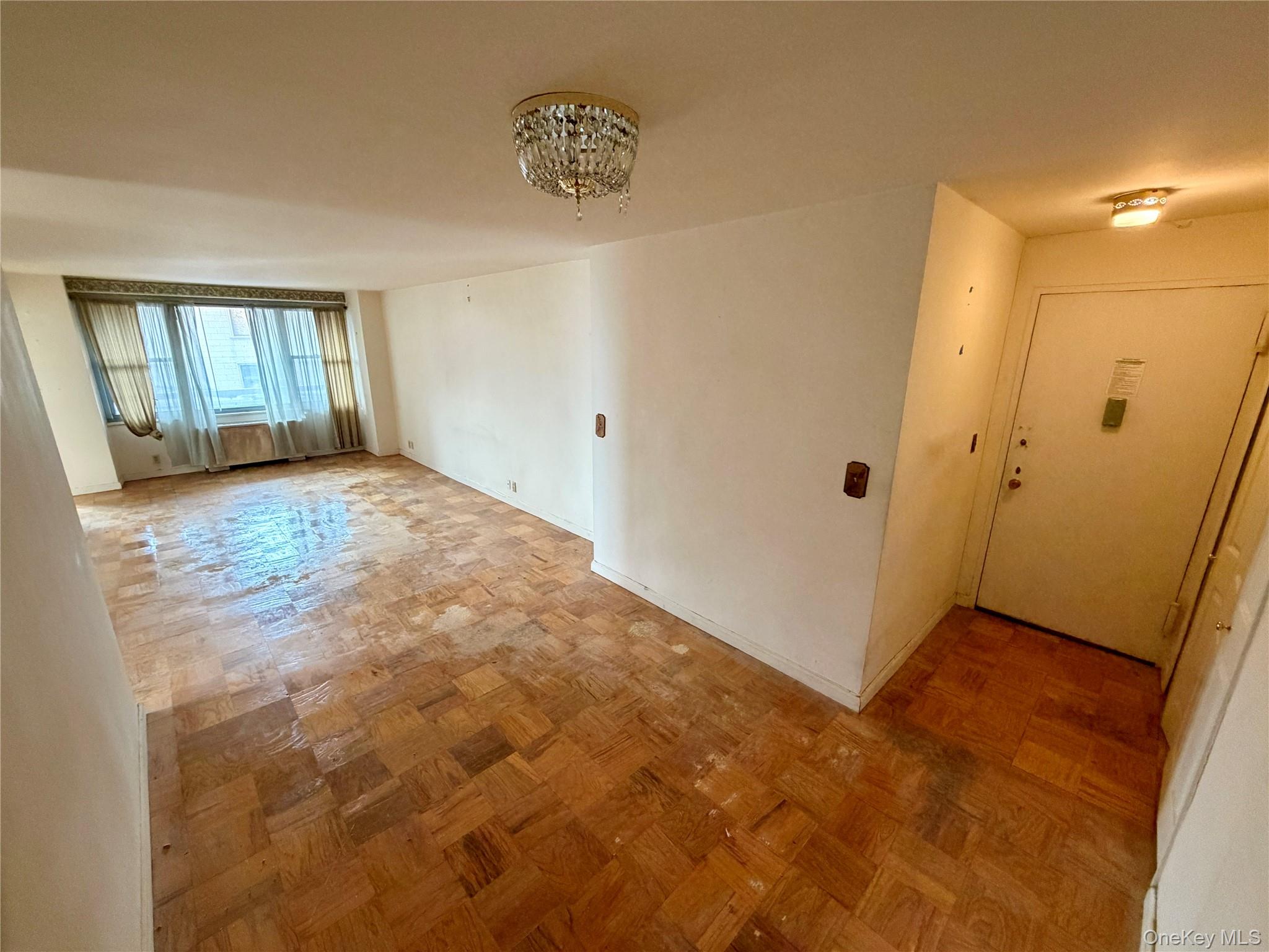 70-25 Yellowstone Boulevard 3H