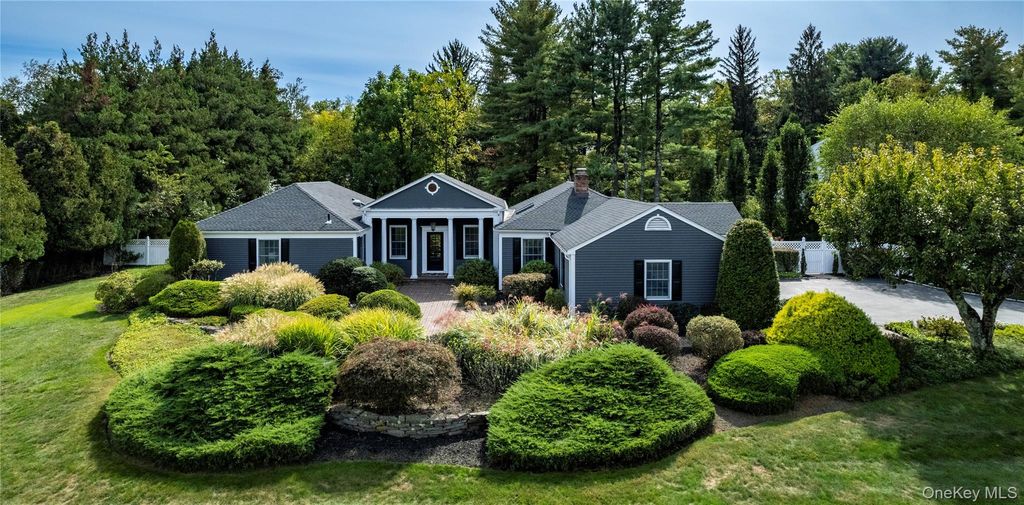 Photo of 7 Tor Terrace, New City, NY 10956 (MLS # 965352)