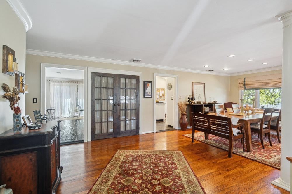 67 S Randolph Drive #136, Dix Hills, New York image 7