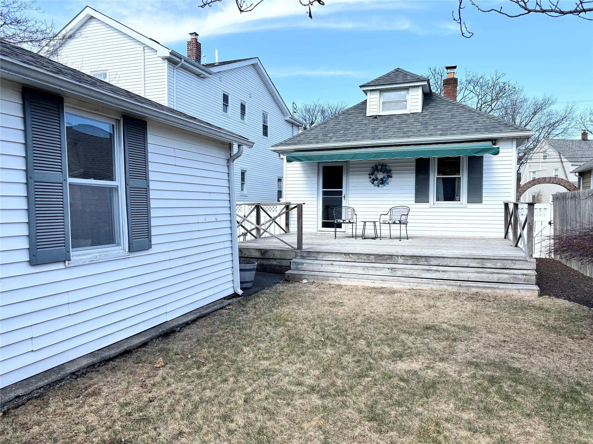 247-16 88th Road Road, Bellerose, New York image 17