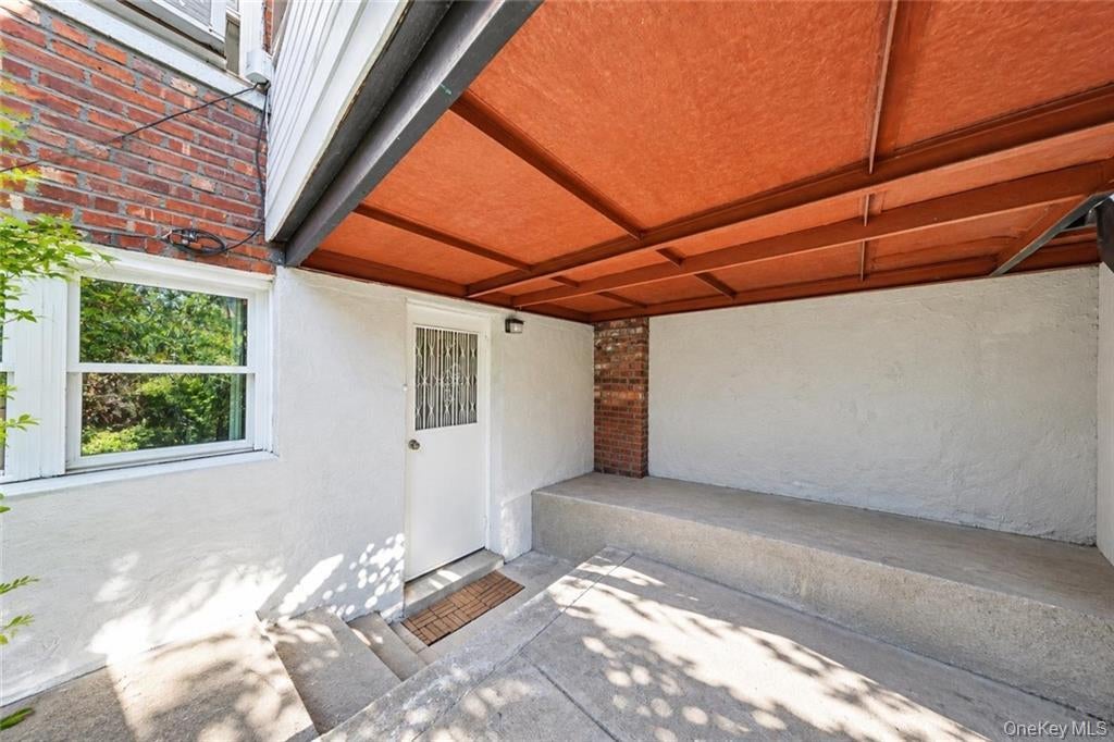 Photo of 2454 E 18th Street, Brooklyn, NY 11235 (MLS # 1051086)
