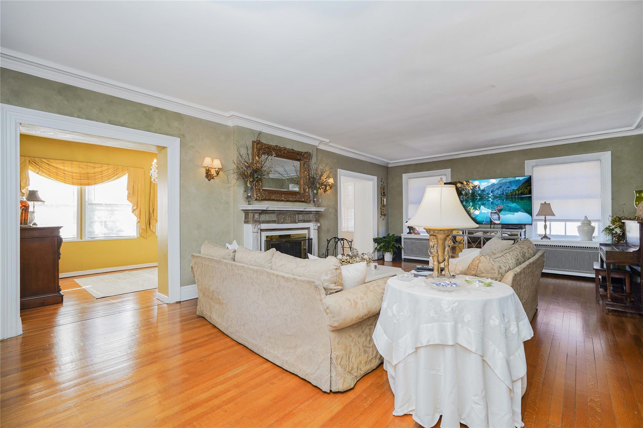 63 Forest Avenue, Staten Island, New York image 11