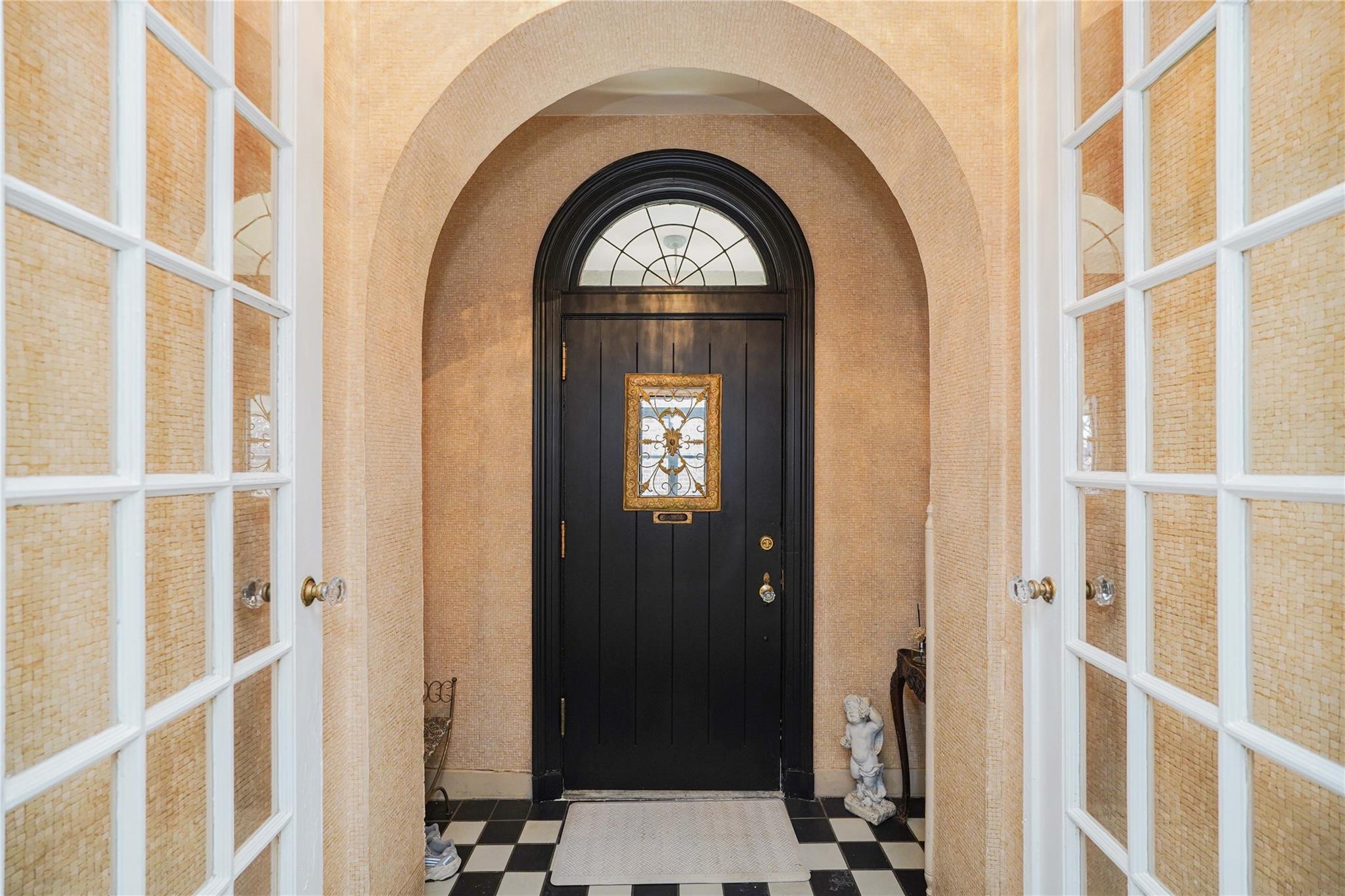 63 Forest Avenue, Staten Island, New York image 10