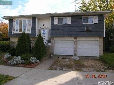 Homes For Sale - 1344 Bay 25th Street<br/> Queens County, Far Rockaway, NY 11691