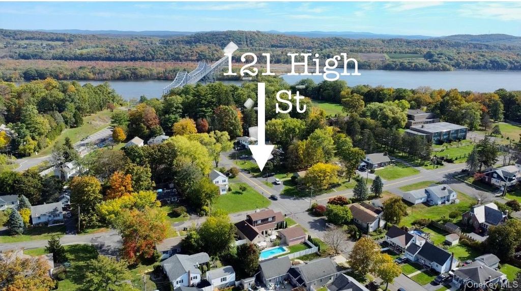 Photo of 121 High Street, Catskill, NY 12414 (MLS # 927409)