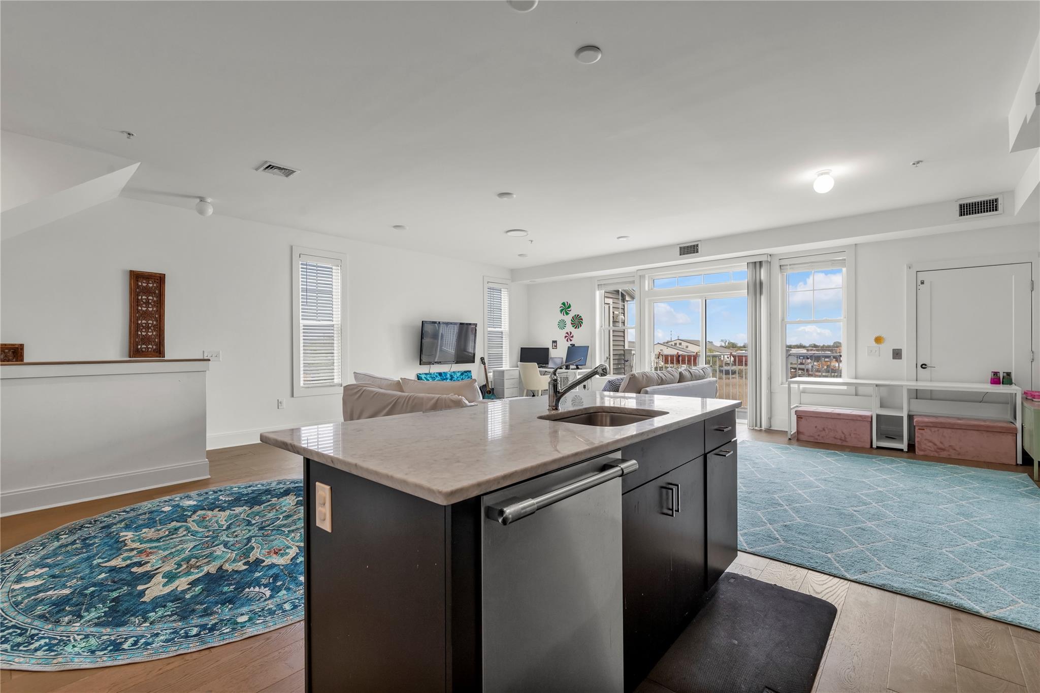 322 Marina Pointe Dr, East Rockaway, New York image 15