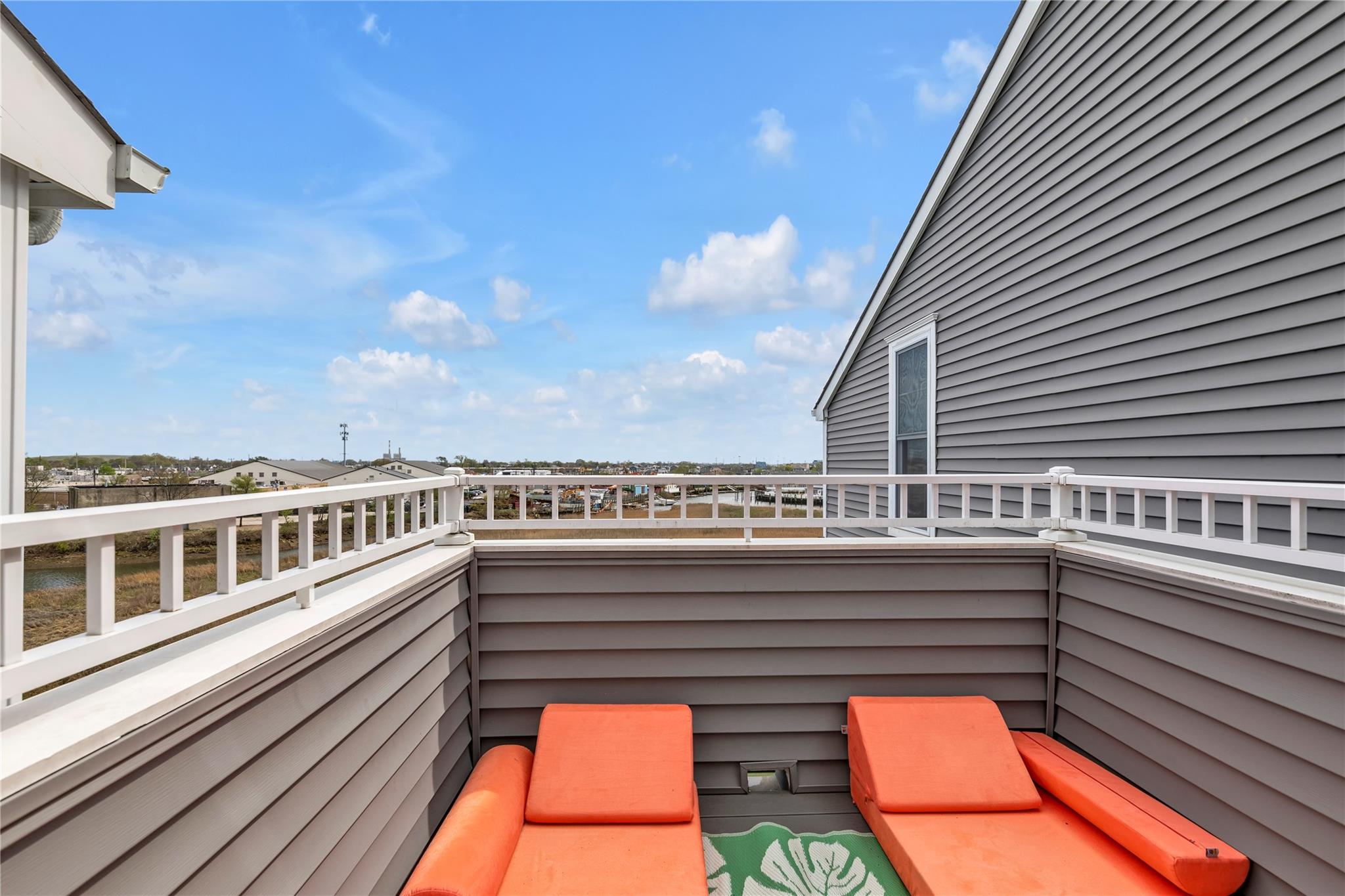 322 Marina Pointe Dr, East Rockaway, New York image 19