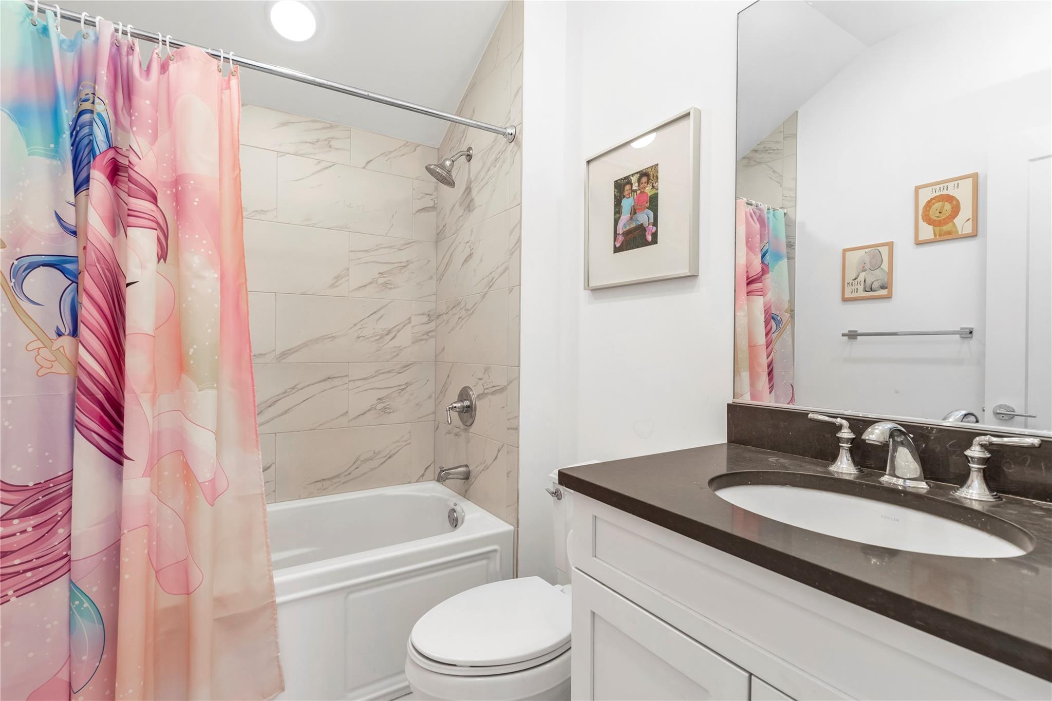 322 Marina Pointe Dr, East Rockaway, New York image 21