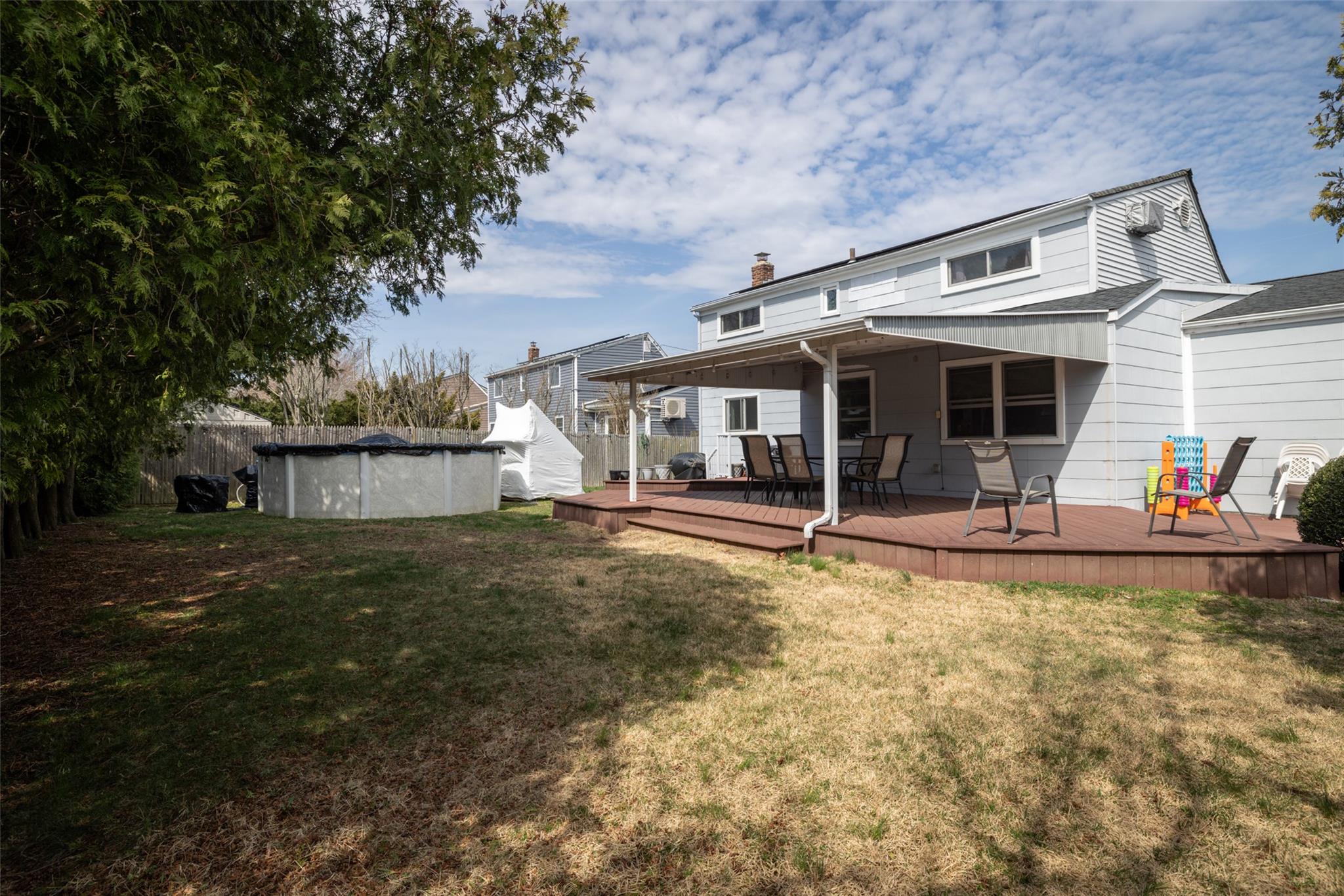4 Prade Lane, Massapequa Park, New York image 19