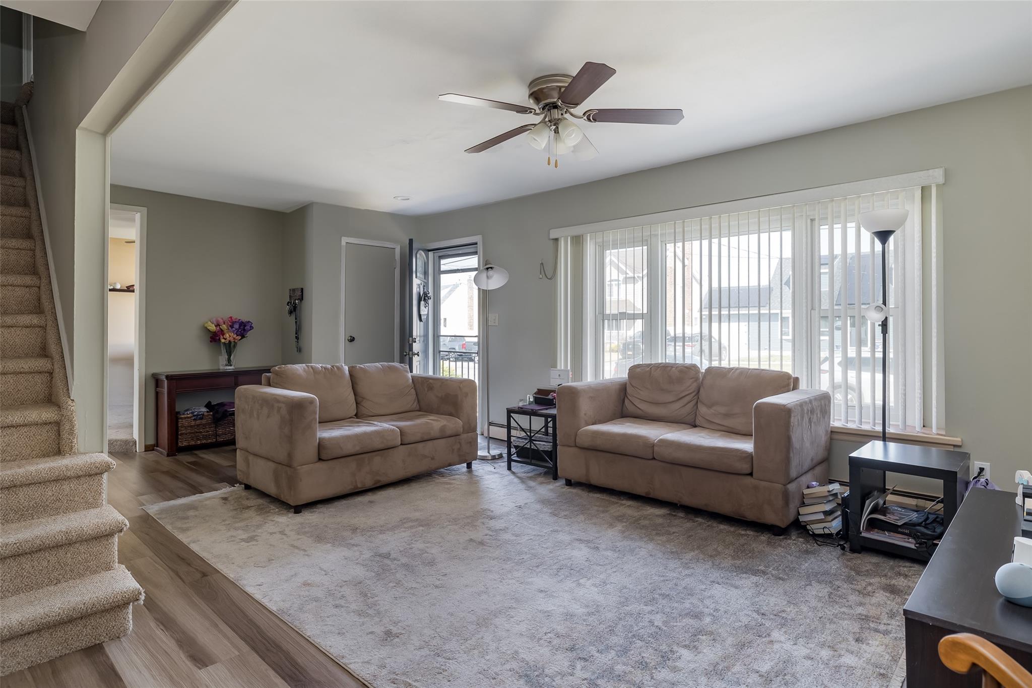 4 Prade Lane, Massapequa Park, New York image 7