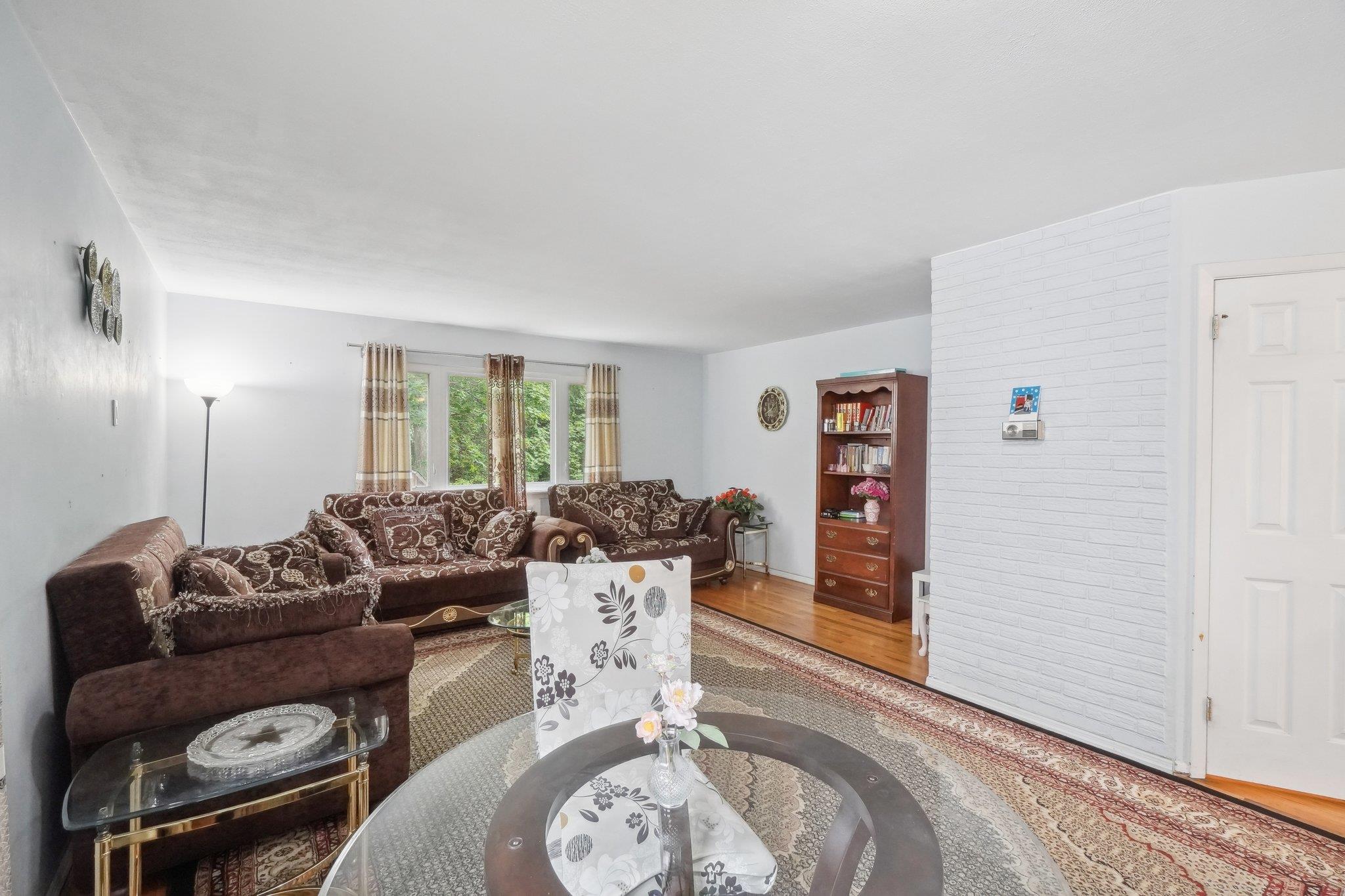 46 Lonergan Drive, Suffern, New York image 4