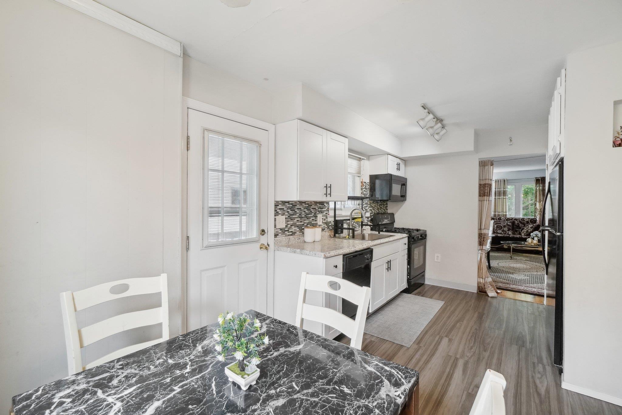 46 Lonergan Drive, Suffern, New York image 13