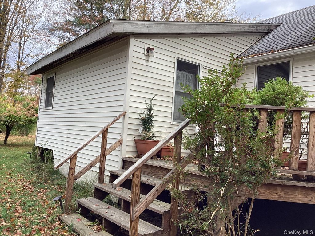 Photo of 302 Todd Road #T, Woodbourne, NY 12788 (MLS # 1001348)
