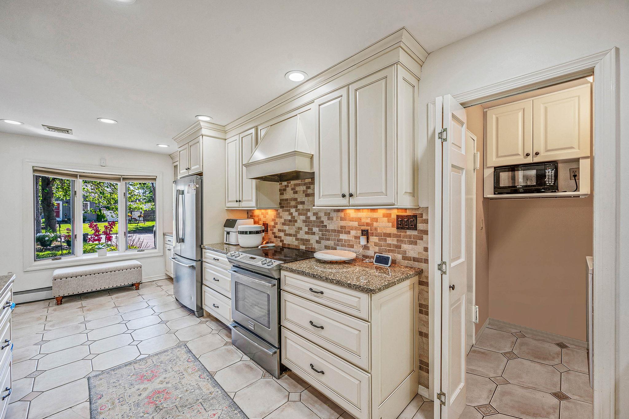 112 1st Avenue, Kings Park, New York image 13