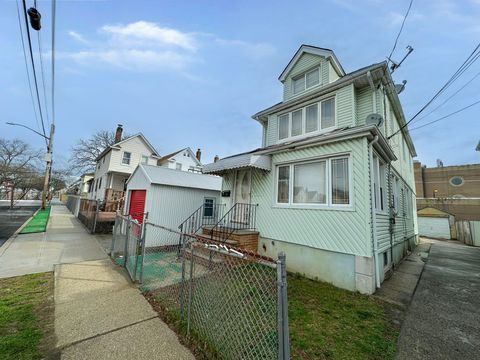 116-11 148th Street, Jamaica, NY 11436 - #: 847186