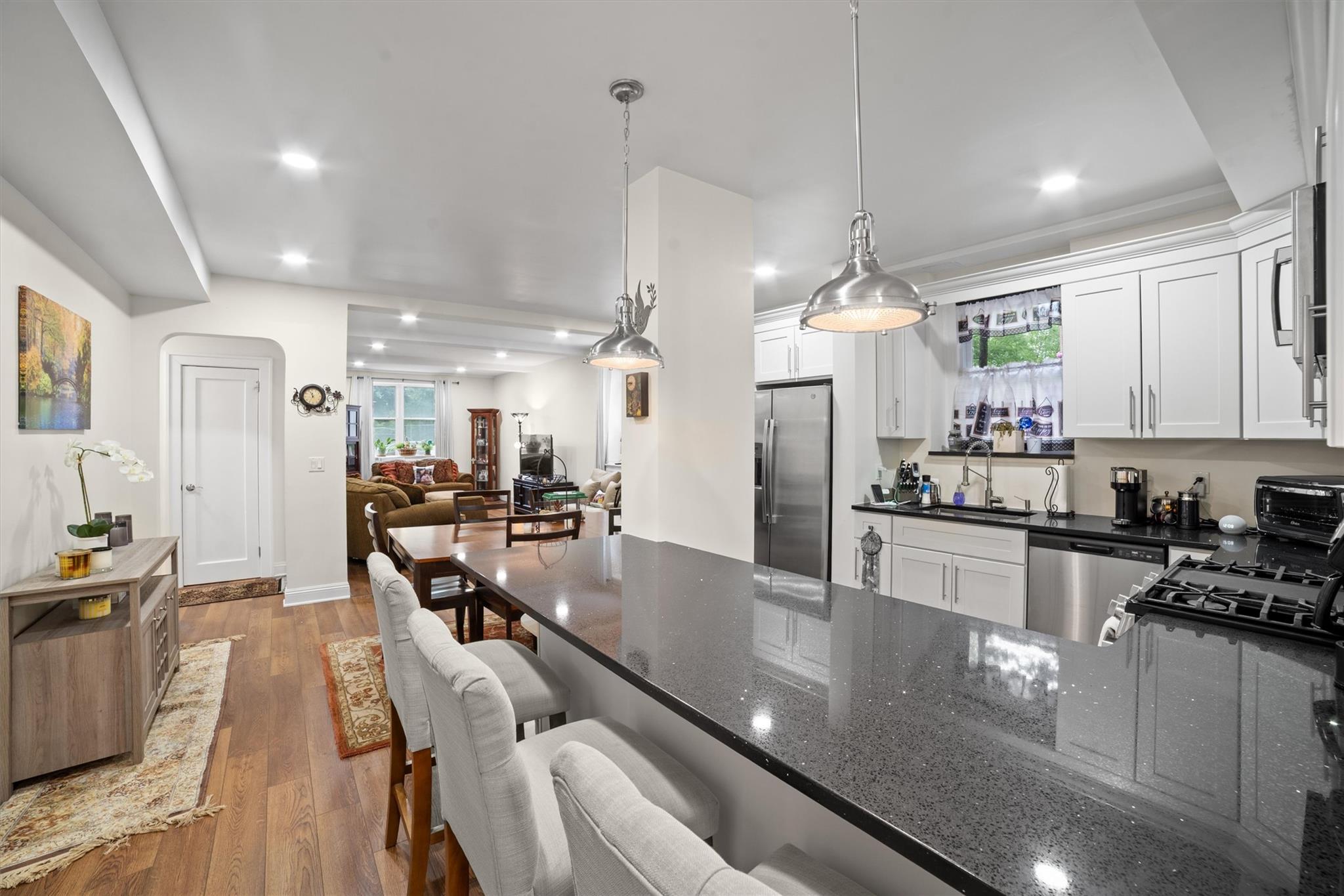 90 Bryant Avenue #FTD, White Plains, New York image 8