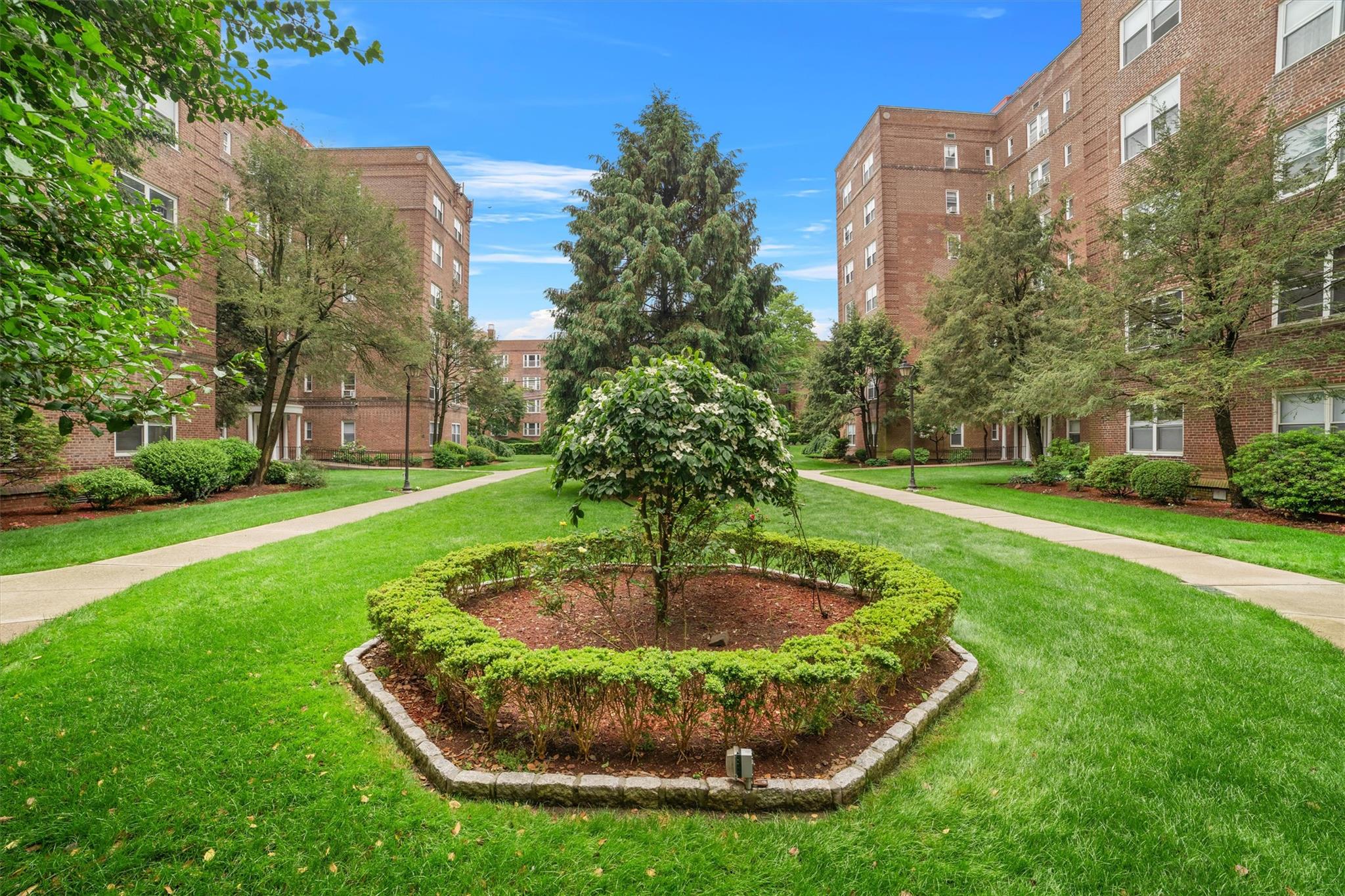 90 Bryant Avenue #FTD, White Plains, New York image 2