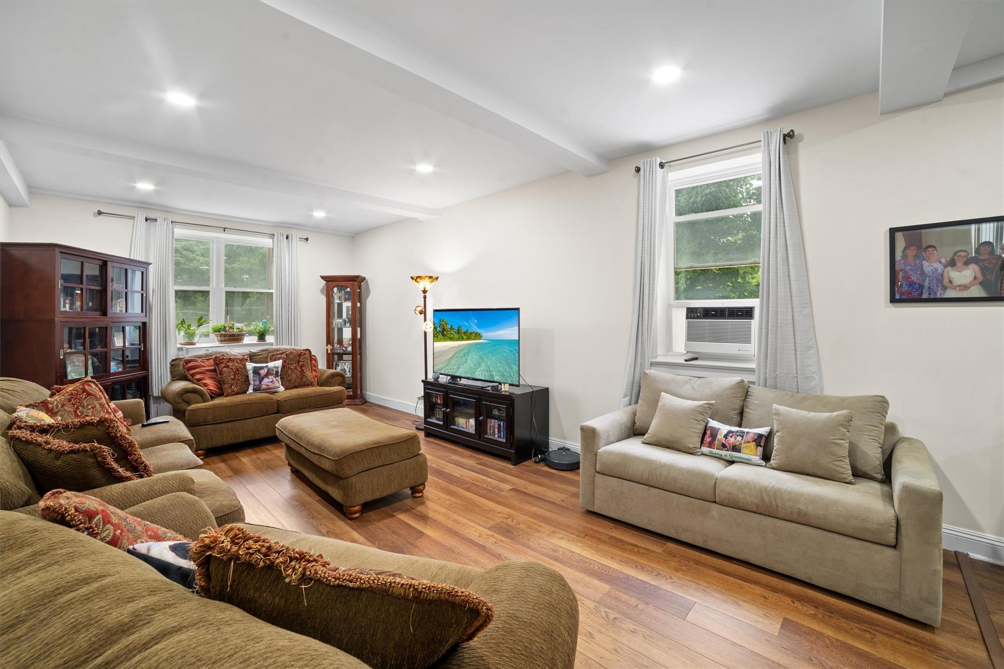 90 Bryant Avenue #FTD, White Plains, New York image 15