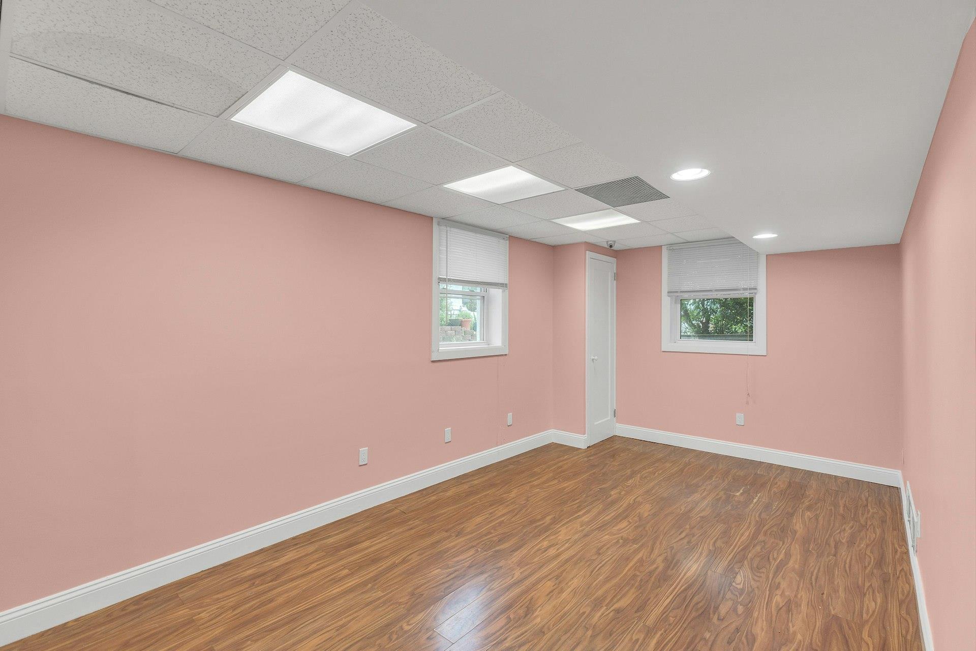 5 E Walnut Street, Long Beach, New York image 21