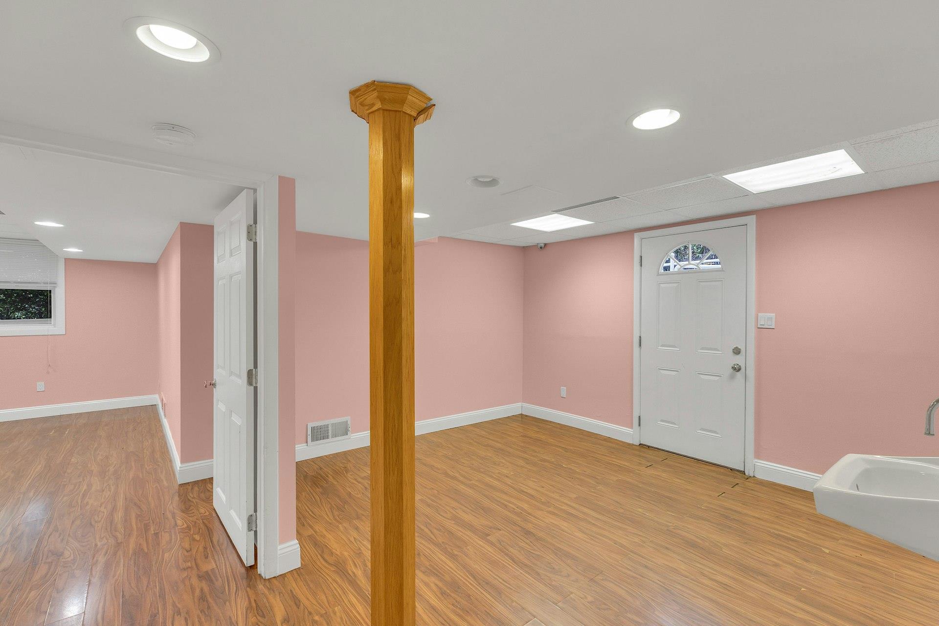 5 E Walnut Street, Long Beach, New York image 19