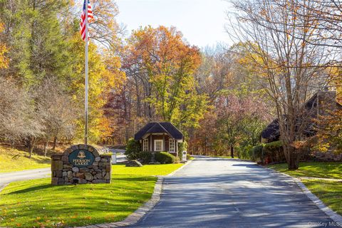 Vacant Land For Sale - 51 Tablerock Circle<br/> Sloatsburg, NY 10974