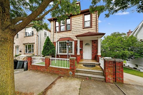 1617 Ohm Avenue Bronx NY 10465