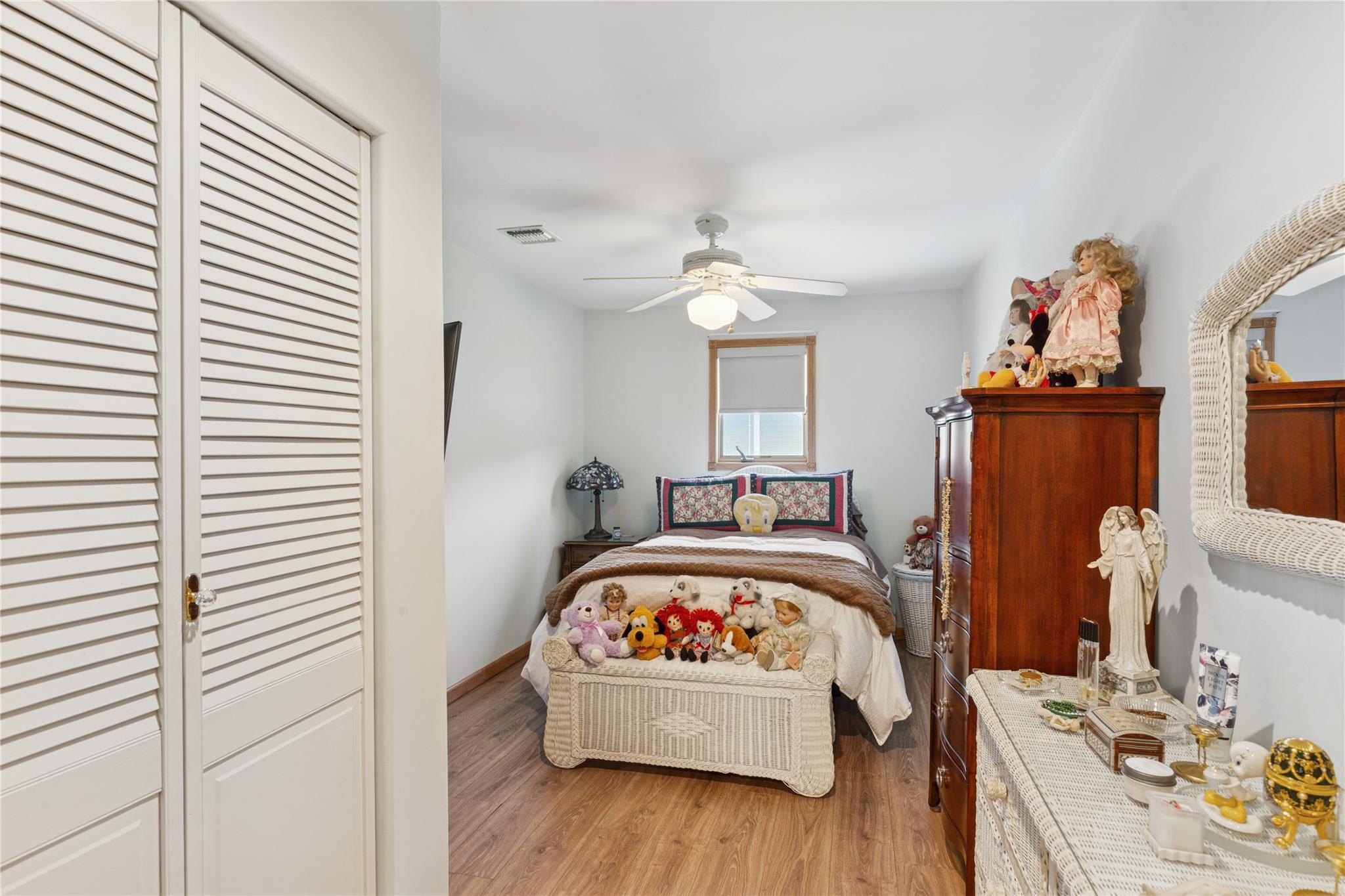 183 N Greene Avenue, Lindenhurst, New York image 23