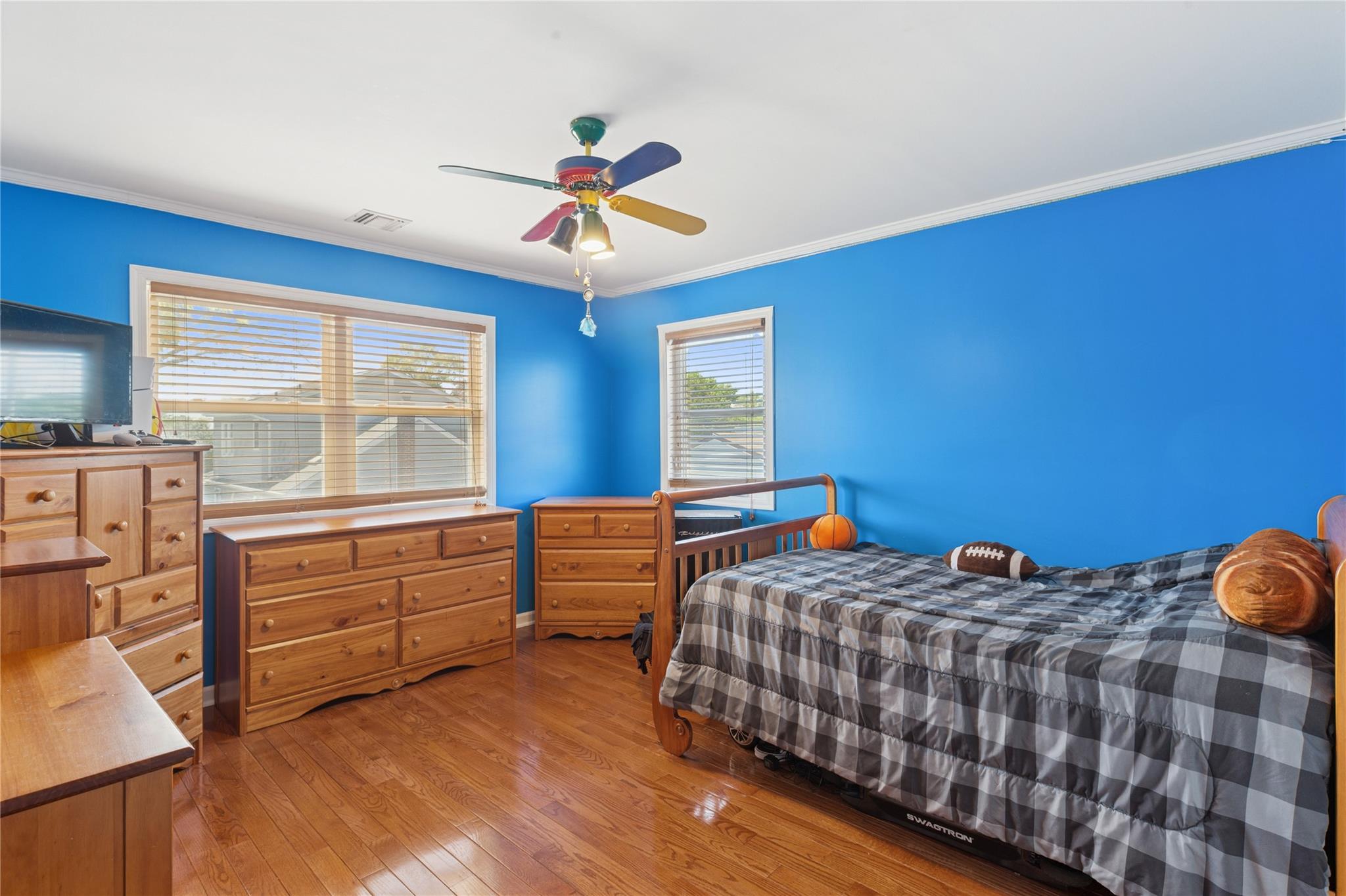 183 N Greene Avenue, Lindenhurst, New York image 22