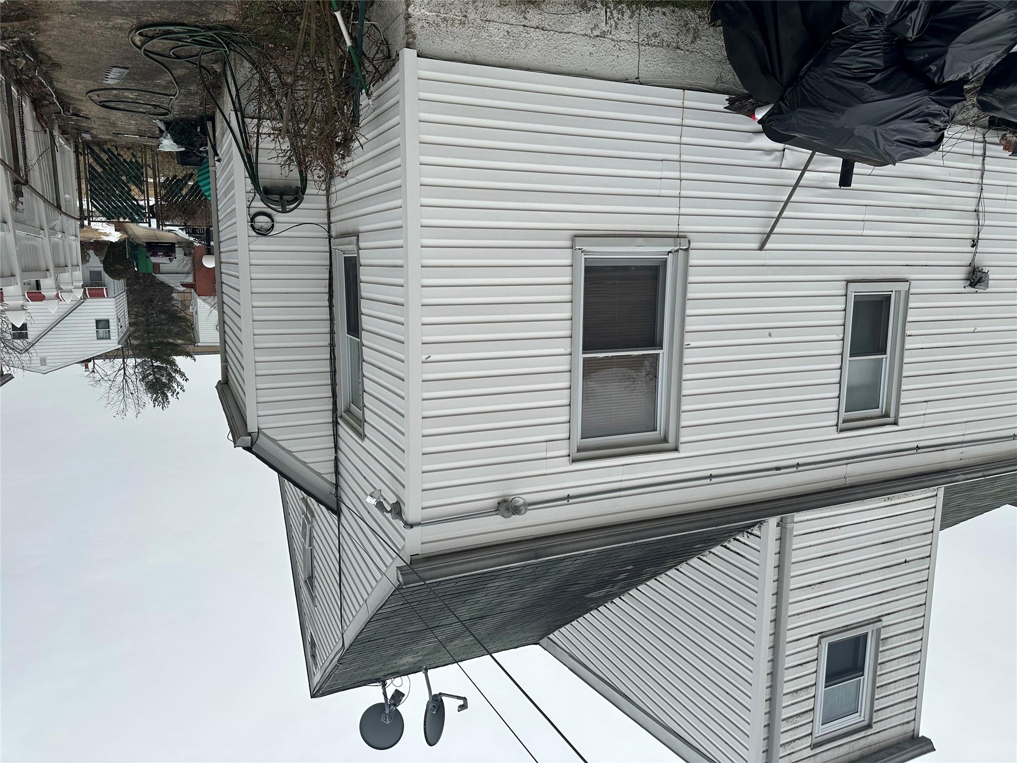 11551 209th Street, Cambria Heights, New York image 29