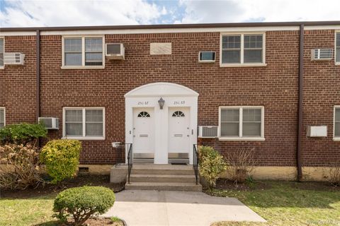 25167 61st Avenue Unit 693, Little Neck, NY 11362 - MLS#: 982433