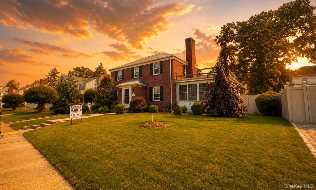 Photo of 2305 Coventry Road, Baldwin, NY 11510 (MLS # 1026444)